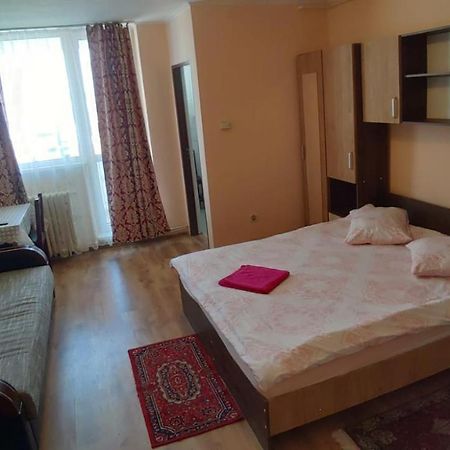 Flora Apartament Apartman Máréfalva Kültér fotó