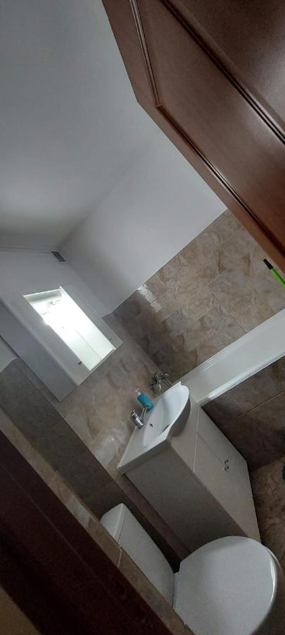 Flora Apartament Apartman Máréfalva Kültér fotó
