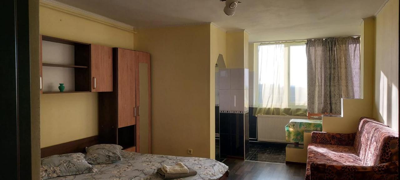 Flora Apartament Apartman Máréfalva Kültér fotó